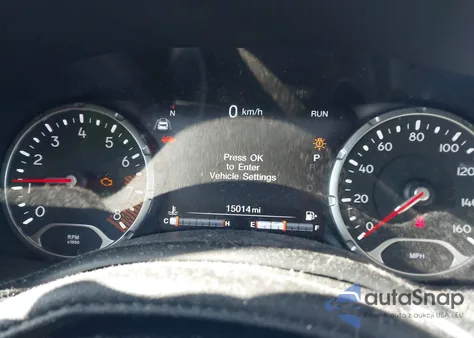 2022 Jeep Renegade Latitude 4X4 из США, поврежденный, VIN ZACNJDB19NPN65667